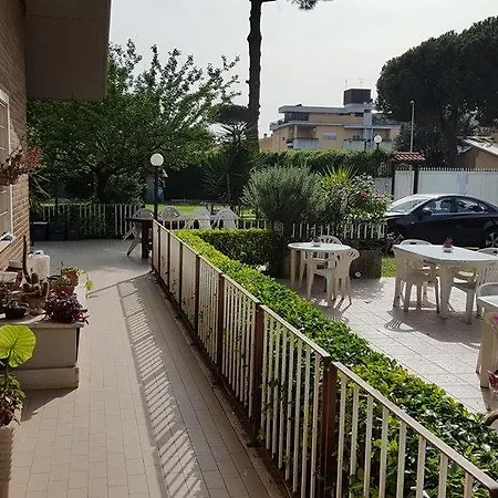 La Casa Della Musica Couette-café Ciampino